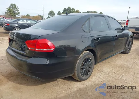 2013 Volkswagen Passat 2.5L Wolfsburg Edition from USA, damaged, VIN 1VWAH7A35DC141940